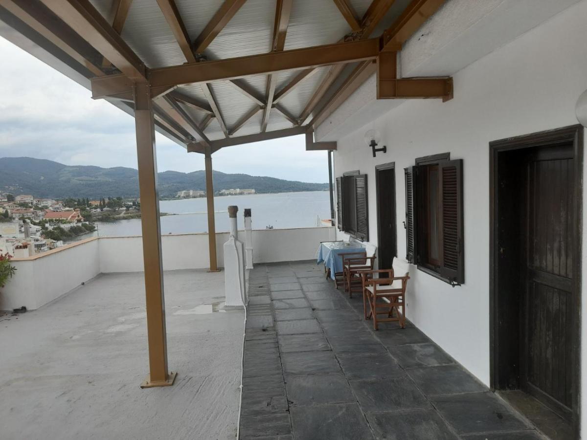 Papatzikos Traditional Guesthouse Neos Marmaras Exteriör bild