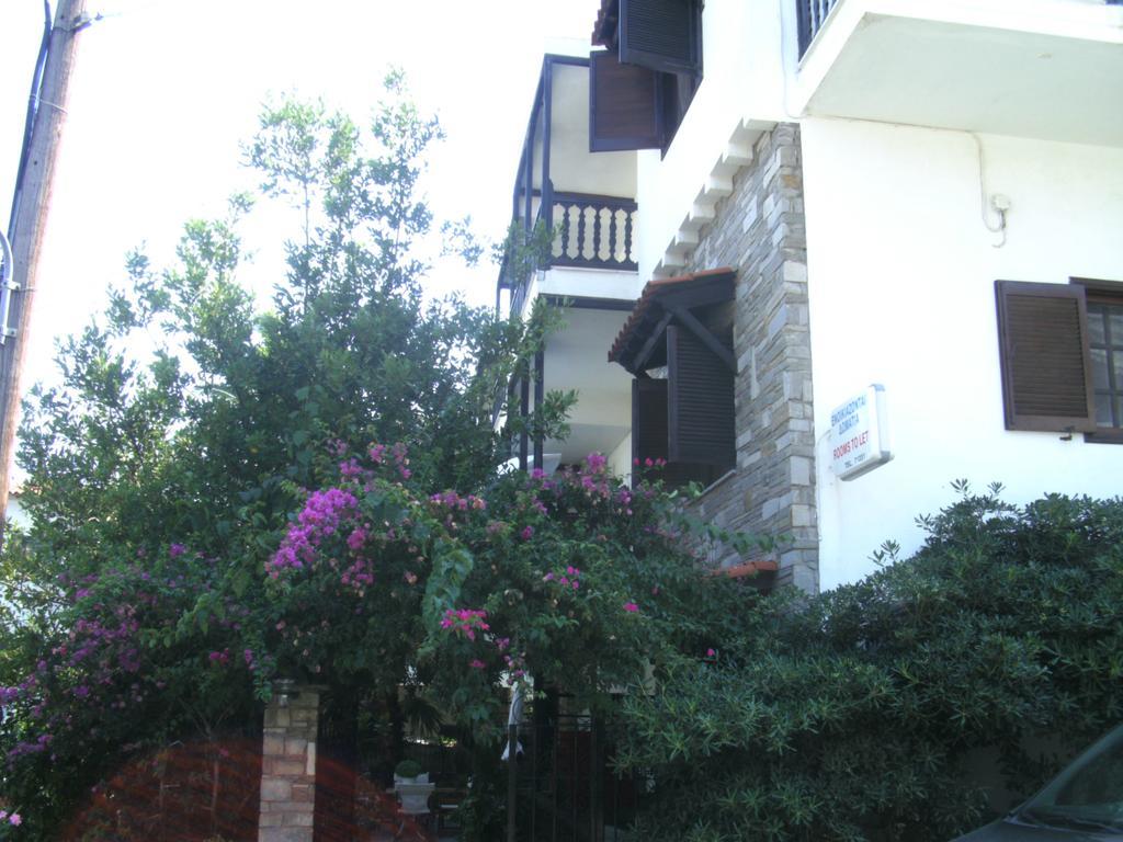 Papatzikos Traditional Guesthouse Neos Marmaras Exteriör bild